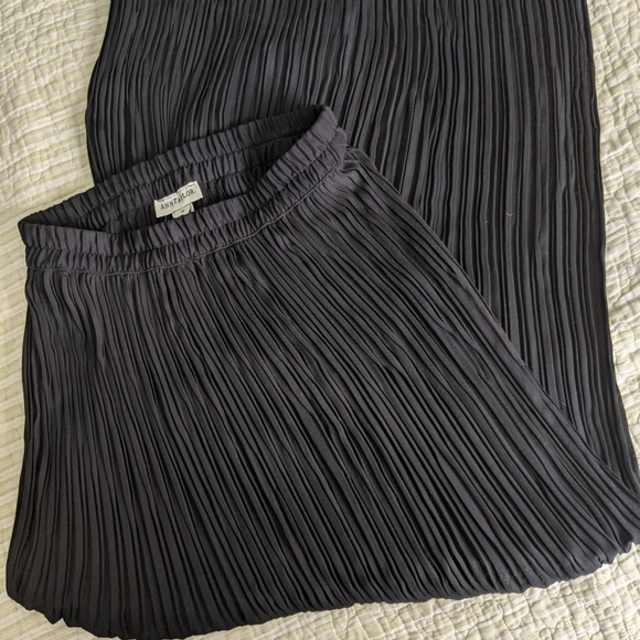 Ann Taylor Dresses & Skirts - Ann Taylor Maxi Skirt